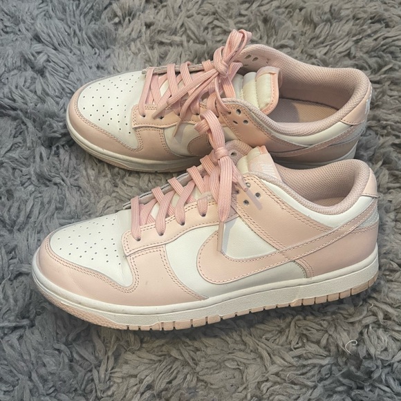 Nike Orange Pearl Dunks - Picture 1 of 6